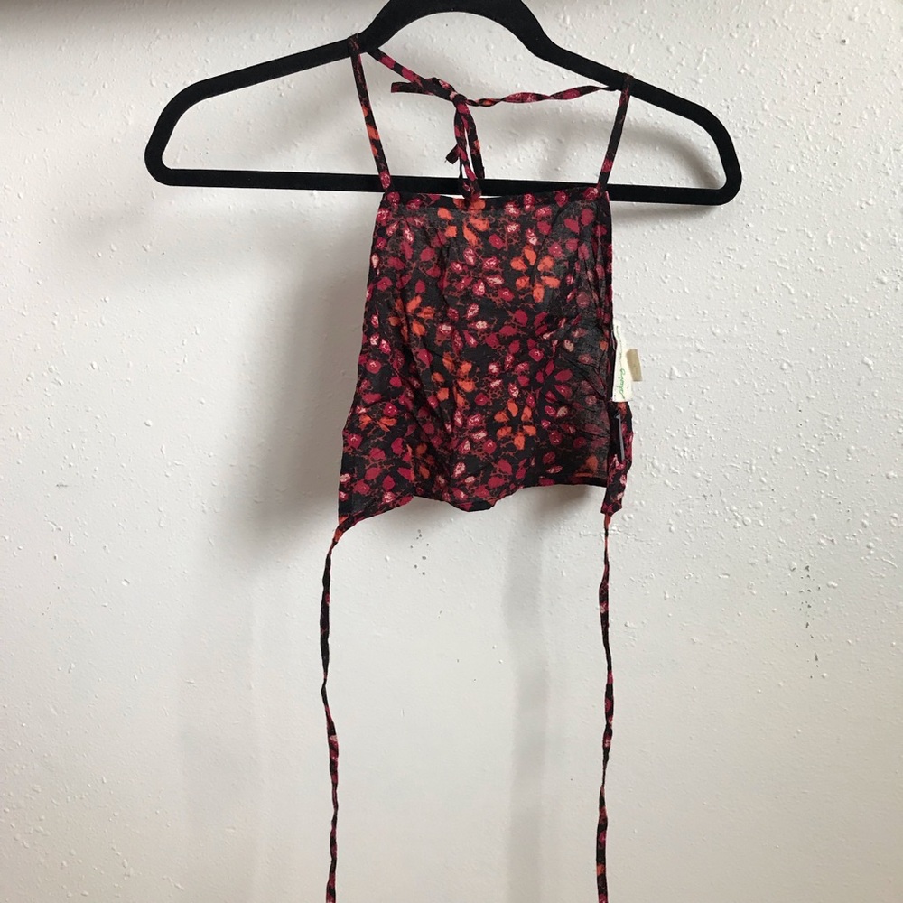 Urban Outfitters halter top/crop top